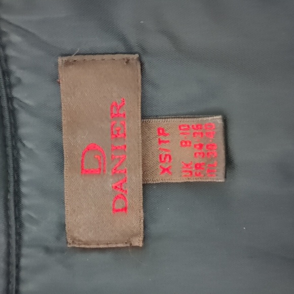 Beautiful leather jacket - Picture 9 of 9